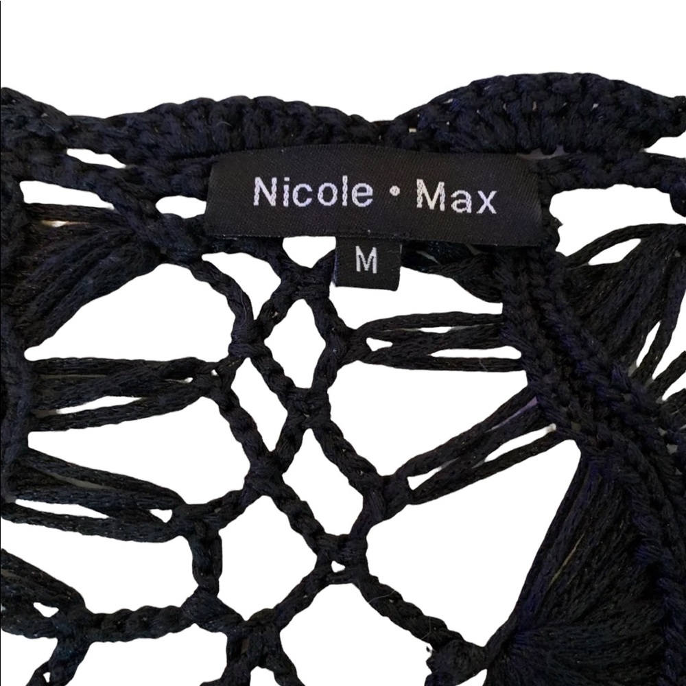 Nicole Max Crocheted Chunky Loose Knit Black V-Neck Sweater Size Medium - Picture 4 of 9